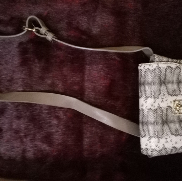 BeBe fanny belt NWOT - Picture 4 of 4